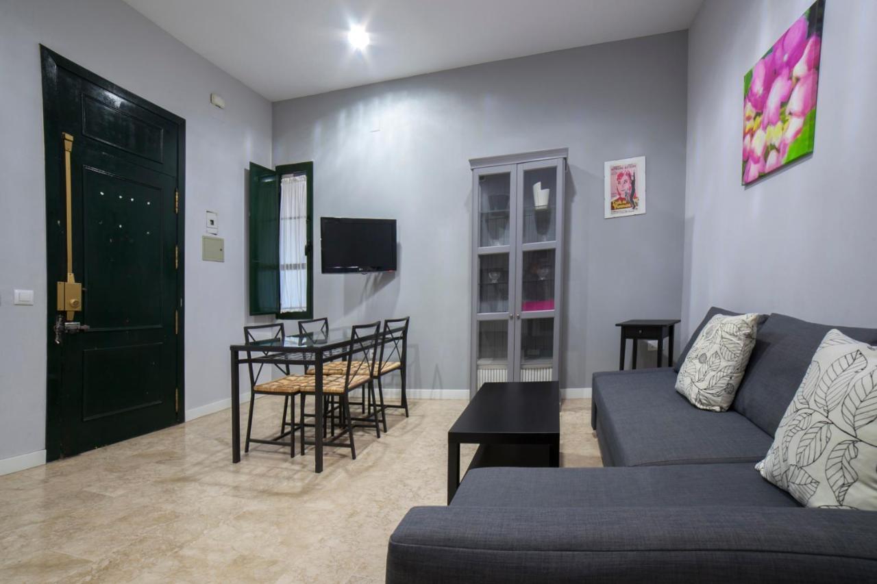 Alohamundi Lumbreras I Apartment Seville Exterior photo